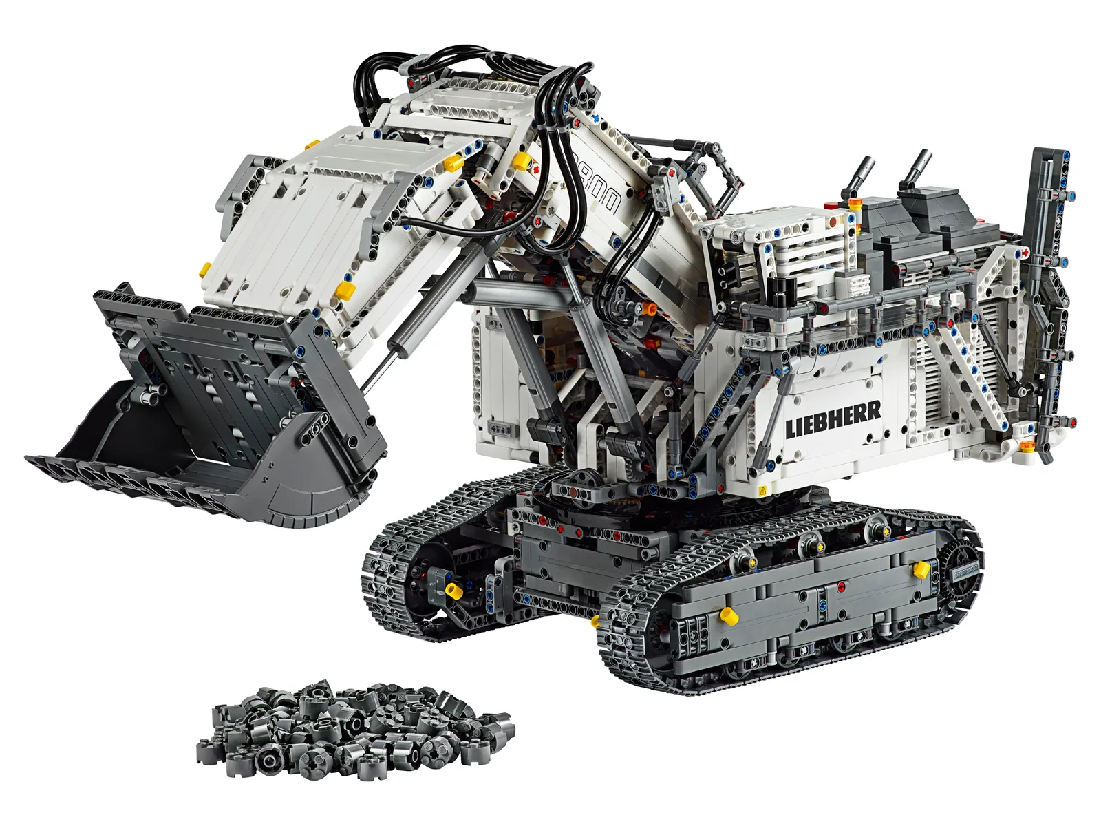 LEGO Technic 42100 - Liebherr R 9800 Excavator - Image 3