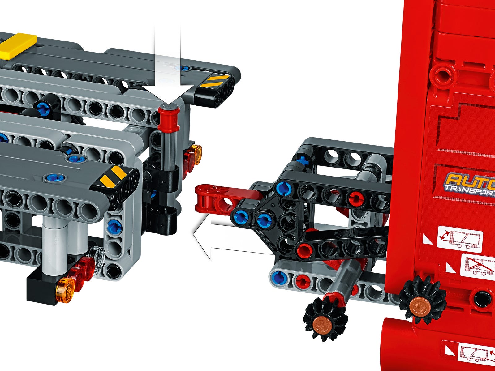 LEGO Technic 42098 - Car Transporter - Image 6